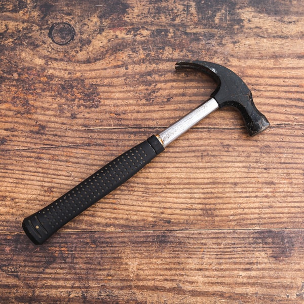 16oz Fibreglass Claw Hammer