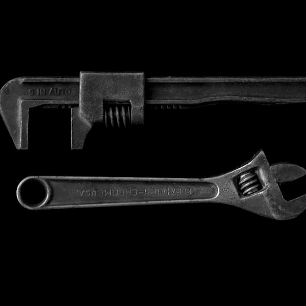 250mm Adjustable Wrench