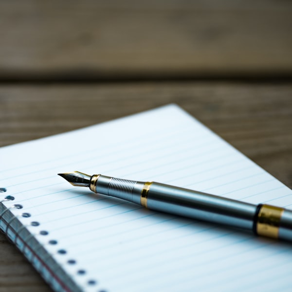 Heritage Lacquer Fountain Pen